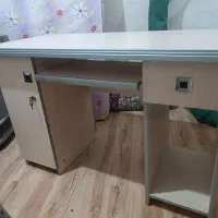 میز کامپیوتر