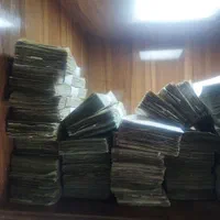 اسکناس کهنه جمهوری ۱۰۰عددی|کلکسیون سکه، تمبر، اسکناس|ارومیه, |دیوار