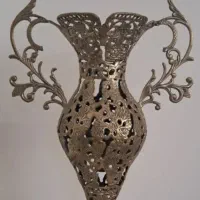 گلدان برنزی