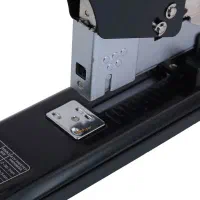 سنجاق کوب کتاب کانگرو