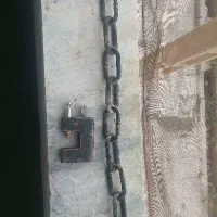 قفل وزنجیر