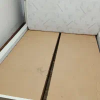تخت خواب دونفره و میز کناراش، ام دی اف آی گلاس|تخت و سرویس خواب|چهاردانگه (تهران), |دیوار