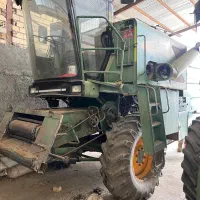 کمباین جاندیر ۱۰۵۵