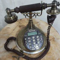تلفن کلاسیک|کلکسیون اشیاء عتیقه|کرج, اسدآباد|دیوار