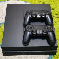 ps4 fat 1 tera با دو دسته