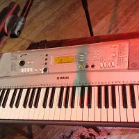 کیبورد  یاماها psr e313