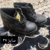 کفش کار ایمنی نو سایز ۴۳ و ۳۷|کیف، کفش، کمربند|شیراز, شهرک مهدی‌آباد|دیوار