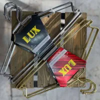 آویز لباس لوکس(گالری کوروش)