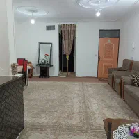 نیازمند خانه