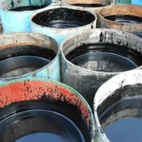 قیر بشکه ای شل مخلوط ۶۰ ۷۰