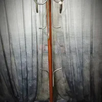 رخت آویز ایستاده