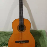 گیتار یاماهاc80