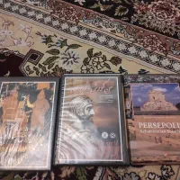 سی دی و عکس‌های کوروش کبیر و داریوش کبیر