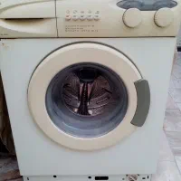 لباسشویی، آبگرمکن، ویترین