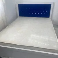 تخت دونفره