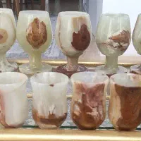 لیوان و استکان سنگ مرمر نقش برجسته