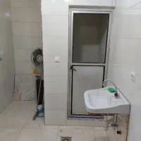 اجاره مغازه ۱۰ متر با زیرزمین|اجارهٔ مغازه و غرفه|خمینی‌شهر, |دیوار