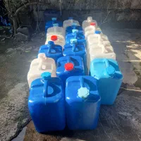 ۱۸عدد ۲۰ ایتزی|ظروف نگهدارنده، پلاستیکی، یک‌بارمصرف|بندر انزلی, زنبق|دیوار