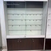 ویترین و میز پذیرش فروشگاهی