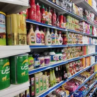 نیروی کار در سوپر مارکت
