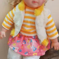 عروسک دخترانه