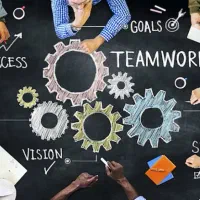 فیلمبردار و ادیتور و تدوینگر برای ساخت کلیپ