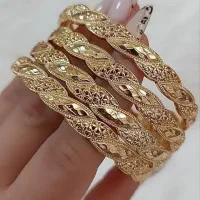 ساعت و بدلیجات برای خانم ها و آقایان