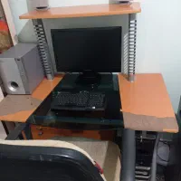 کامپیوتر با میز باند و صندلی قیمت چهار تومن