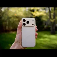 Iphone 17 Pro Silver + Register / ZAA