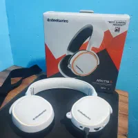 هدست گیمینگ steel series arctis5