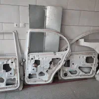 دو درب ماشین ساینا استوک و یک گلگیر