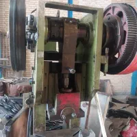 نیروی کار خانوم و آقا پرسکاری