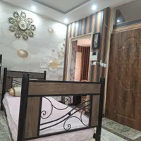 تخت یکنفره و میز ارایش