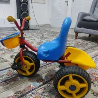 سه چرخه|اسباب‌‌بازی|آستانه اشرفیه, |دیوار