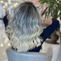 جشنواره رنگ و لایت و تراپی