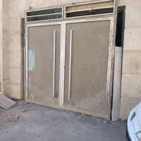 درب پارکینگ|مصالح و تجهیزات ساختمان|قم, باسکول|دیوار