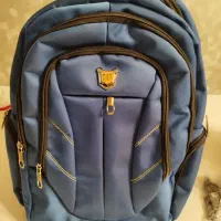 کوله مدرسه و دانشگاه