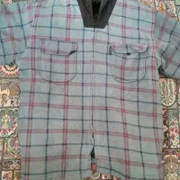 پالتو|لباس|شاهین‌شهر, عطار|دیوار