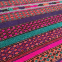 یک تخته جاجیم نو آب نخورده ویک تخته فرش فانتزی