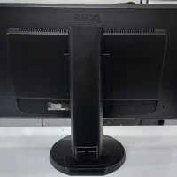 تعدادی نیر و کامپیوتر