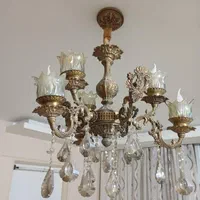 لوستر|لوستر و چراغ آویز|اصفهان, باغ زیار|دیوار