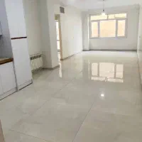 آپارتمان-70متری-12-ساله-سالن-پرده-خور