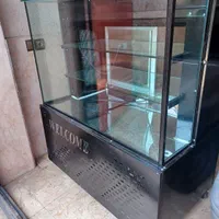 یخچال ویترینی بسیار شیک.فروش بصورت نقد اقساط|فروشگاه و مغازه|سیاهکل, |دیوار