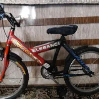 دوچرخه پسرانه سایز۲۰ بدنه محکم سالم و تمیز|دوچرخه، اسکیت، اسکوتر|تهران, بروجردی|دیوار