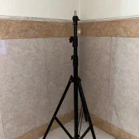 پایه دوربین عکاسی