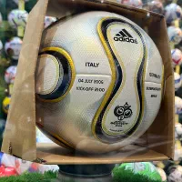 توپ فوتبال آدیداس جام جهانی2006آلمان همراه جعبه