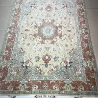 ۳متری فرش دستباف ۵۵رج تبریز ابریشم سالم وتمیز|فرش|تهران, گلستان (شهرک راه آهن)|دیوار