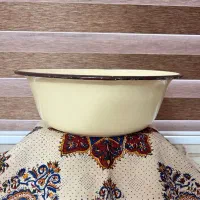 یک عدد لگن لعابی قدیمی ۳۵ سانت