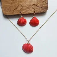 زیورآلات صدفی یلدایی