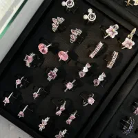 انگشتر صورتی ترند فریسایز واسه هر دست